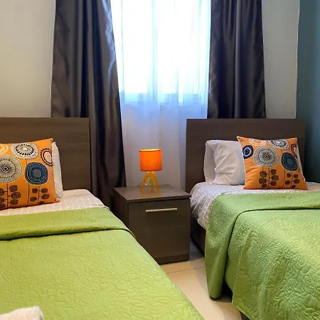 Off The Ferries Sliema Apartment *