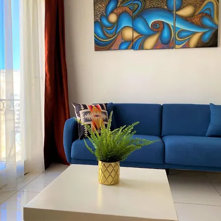 Off The Ferries Sliema Apartment * Sliema
