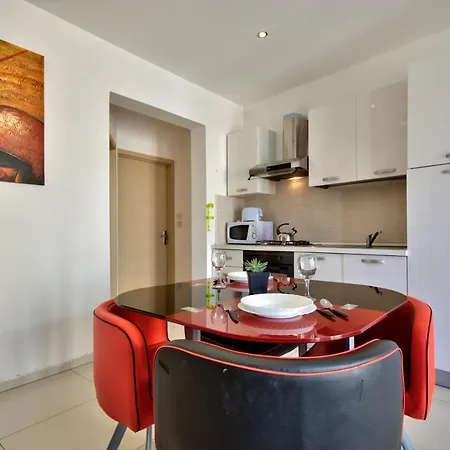Off The Ferries Sliema Apartment Apartament *